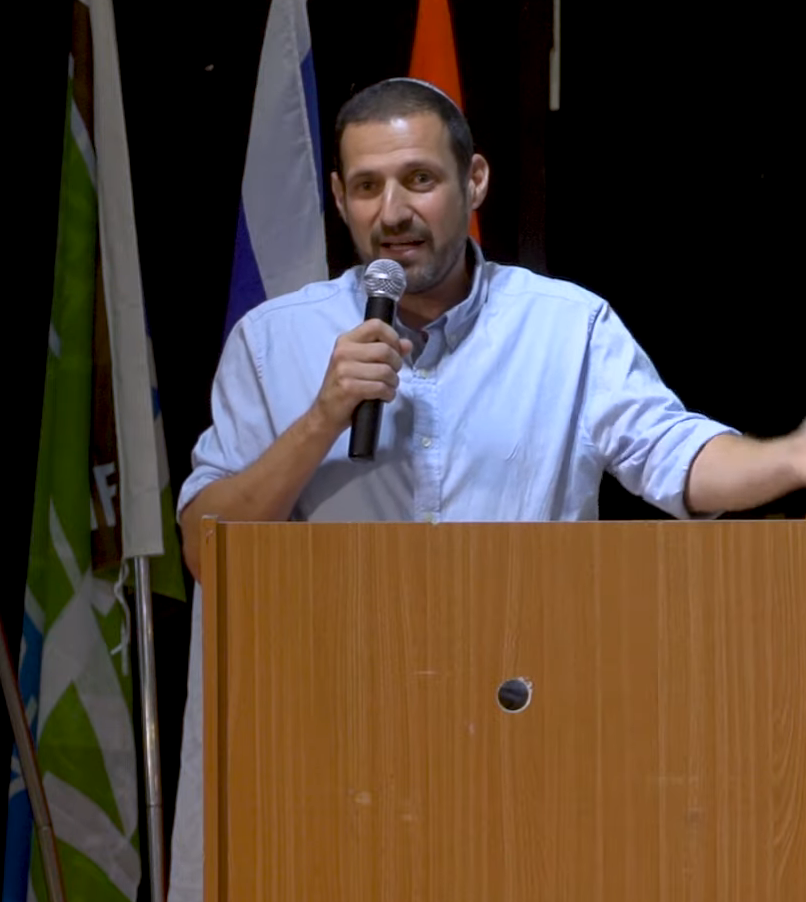 מאמין שזהות לאומית היא משאב אסטרטגי. יאיר ליברמן