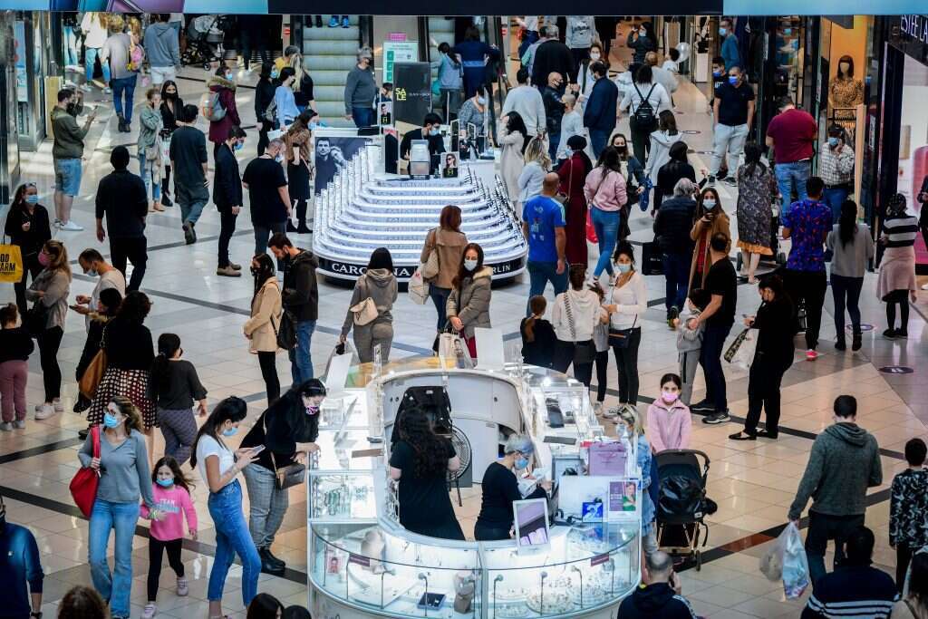 קניון איילון ביום שישי. | אבשלום ששוני, פלאש 90