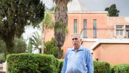 צבי צויבל. | אביטל הירש