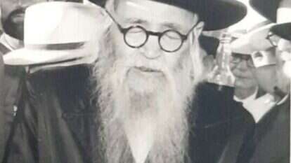 פוסק מקורי ונחוש התומך במידנת ישראל ונאבק בגיוס נשים לצבא. הרב צבי פסח פראנק. | באדיבות המשפחה