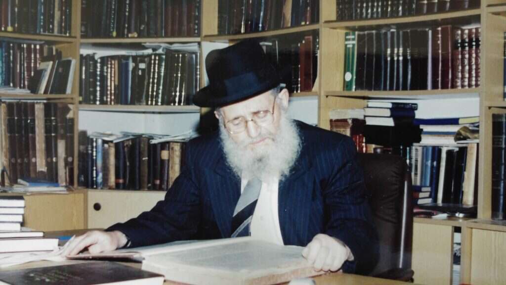 הרב נריה. | פתחיה נריה