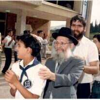 בחר להשתייך לציבור הציוני-דתי, אף שלא הסכים עימו בכל נושא. הרב נריה | באדיבות המשפחה בחר להשתייך לציבור הציוני-דתי, אף שלא הסכים עימו בכל נושא. הרב נריה | באדיבות המשפחה