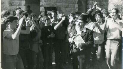 שתל את הדרך האמונית בארץ ישראל. הרב משה צבי נריה בסבסטיה. | שעיה סגל