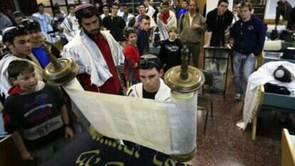 מהי הדרך הנכונה לגרום לנער לאהוב את התפילה? ישיבת נווה שמואל באפרת. | נתי שוחט, פלאש 90