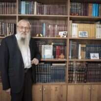 הרב יוסף מנדלביץ'. | אוליבייה פיטוסי, פלאש 90