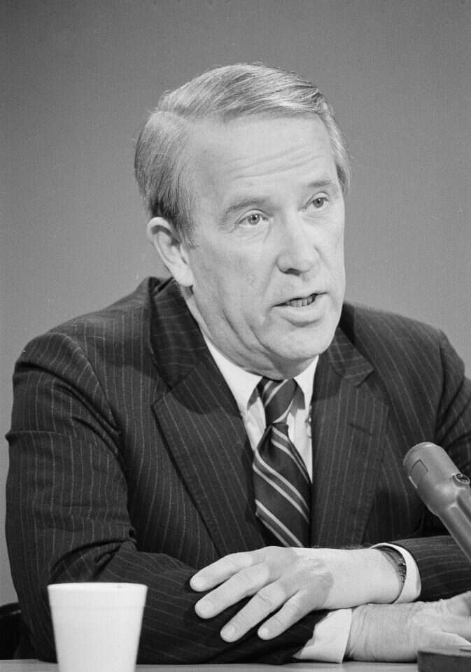 סנדל את הממשל בוושינגטון. הסנאטור הנרי ג'קסון. | AP סנדל את הממשל בוושינגטון. הסנאטור הנרי ג'קסון. | AP