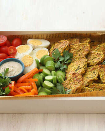 לביבות זוקיני וכרובית. | אפרת ליכטנשטט לביבות זוקיני וכרובית. | אפרת ליכטנשטט