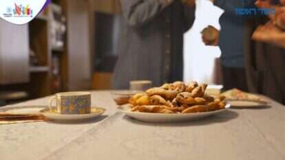 הצ'ורוגה של סבתא מרים ברקוביץ'. | מסך הצ'ורוגה של סבתא מרים ברקוביץ'. | מסך