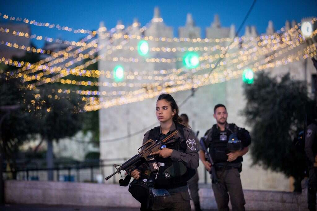 לוחמי מג"ב בשער שכם. | יונתן זינדל, פלאש 90