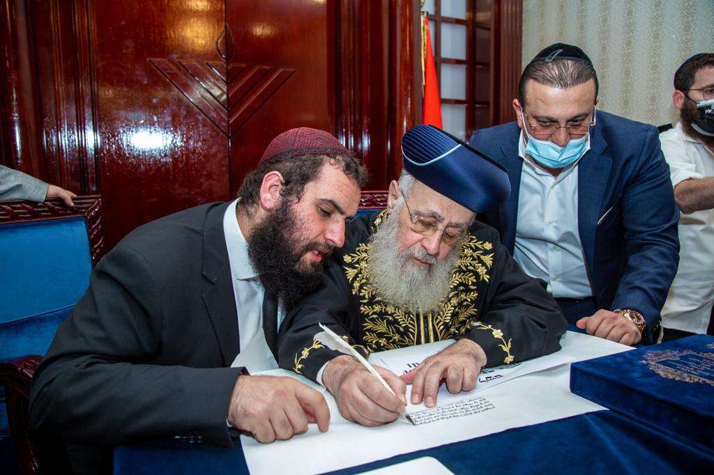 הרב יצחק יוסף בדובאי. באדיבות: Dubai Jewish Community Center