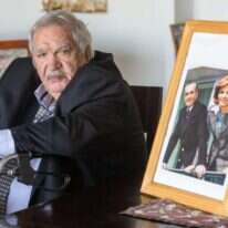 נאלצים לכופף עצמם לדיקטטורה. הפגנת תמיכה במשטר האיראני. | AFP נאלצים לכופף עצמם לדיקטטורה. הפגנת תמיכה במשטר האיראני. | AFP