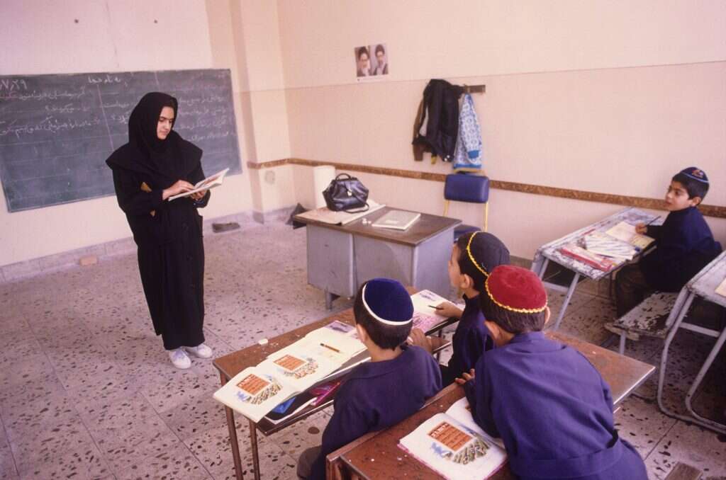 במקרה של ניסיון הפיכה, הם עלולים להיות הראשונים להיפגע. יהודים באיראן. | גטי אימג'ס במקרה של ניסיון הפיכה, הם עלולים להיות הראשונים להיפגע. יהודים באיראן. | גטי אימג'ס