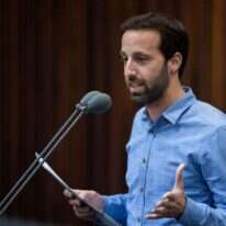 רם שפע. | הדס פרוש, פלאש 90 רם שפע. | הדס פרוש, פלאש 90