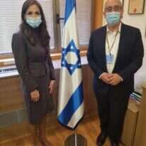 דוד פיין ושרת התפוצות ינקלביץ'. | באדיבות דוד פיין