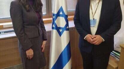 דוד פיין ושרת התפוצות ינקלביץ'. | באדיבות דוד פיין