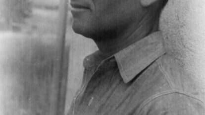 ארבעה דיוקנאות של מְסַפרים שכולם מזוהים כ"כריסטופר אישרווד". הסופר כריסטופר אישרווד, 1950. | גטי אימג'ס ארבעה דיוקנאות של מְסַפרים שכולם מזוהים כ"כריסטופר אישרווד". הסופר כריסטופר אישרווד, 1950. | גטי אימג'ס