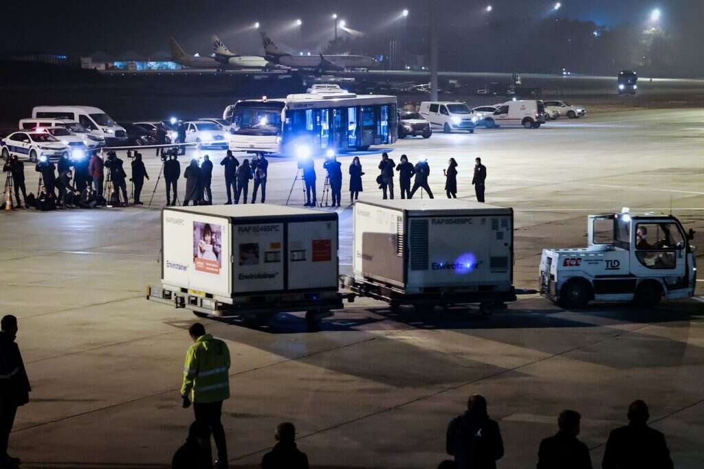 החיסון הסיני מגיע לאיסטנבול, טורקיה. השבוע. | AFP