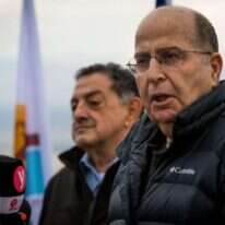 משה (בוגי) יעלון. | אורן בן־חקון