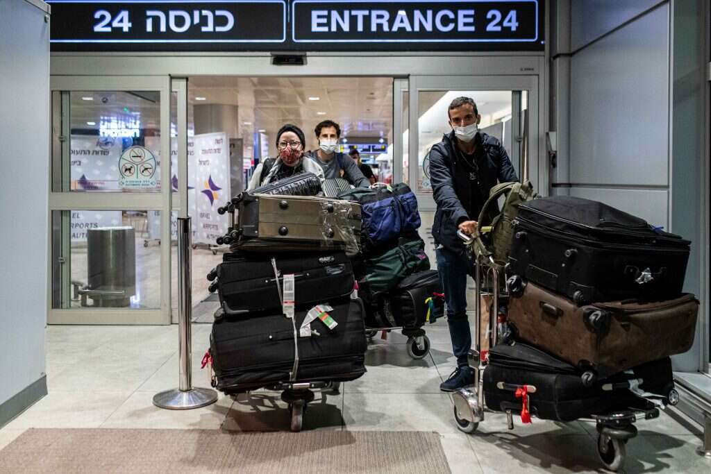 עולים חדשים. אילוסטרציה, למצולמים אין קשר לנאמר בכתבה. | אבישג שאר ישוב