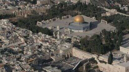 מבט ממסוק על הר הבית, 2007. | מרים צחי מבט ממסוק על הר הבית, 2007. | מרים צחי