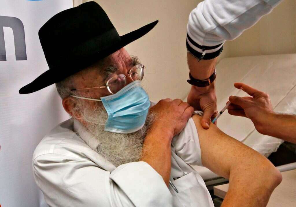 מתחם חיסונים בבני ברק. אילוסטרציה. | AFP מתחם חיסונים בבני ברק. אילוסטרציה. | AFP