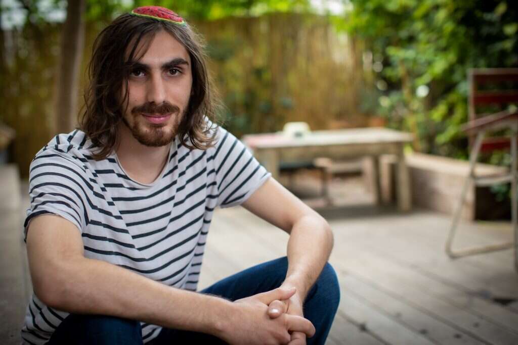 עמנואל לוי. | אריק סולטן עמנואל לוי. | אריק סולטן