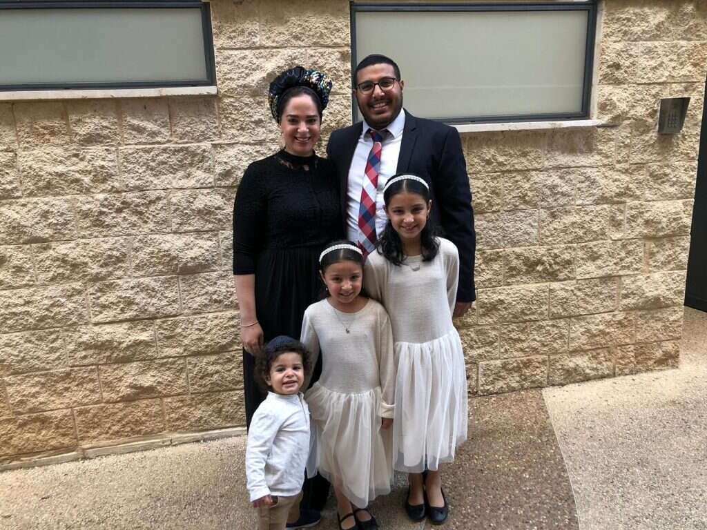 רב עדיאל ורחל נחשוני. | באדיבות ההסתדרות הציונית העולמית