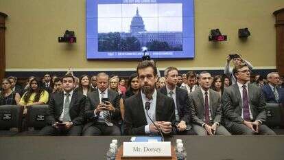 מנכ"ל טוויטר ג'ק דורסי בשימוע בקונגרס, 2018. | גטי אימג'ס