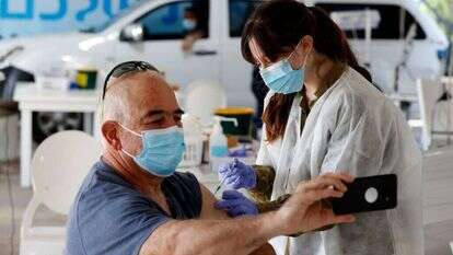 מתן החיסון השני בחיפה, השבוע. | AFP