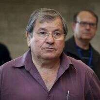 פיני בדש. | הדס פרוש, פלאש 90