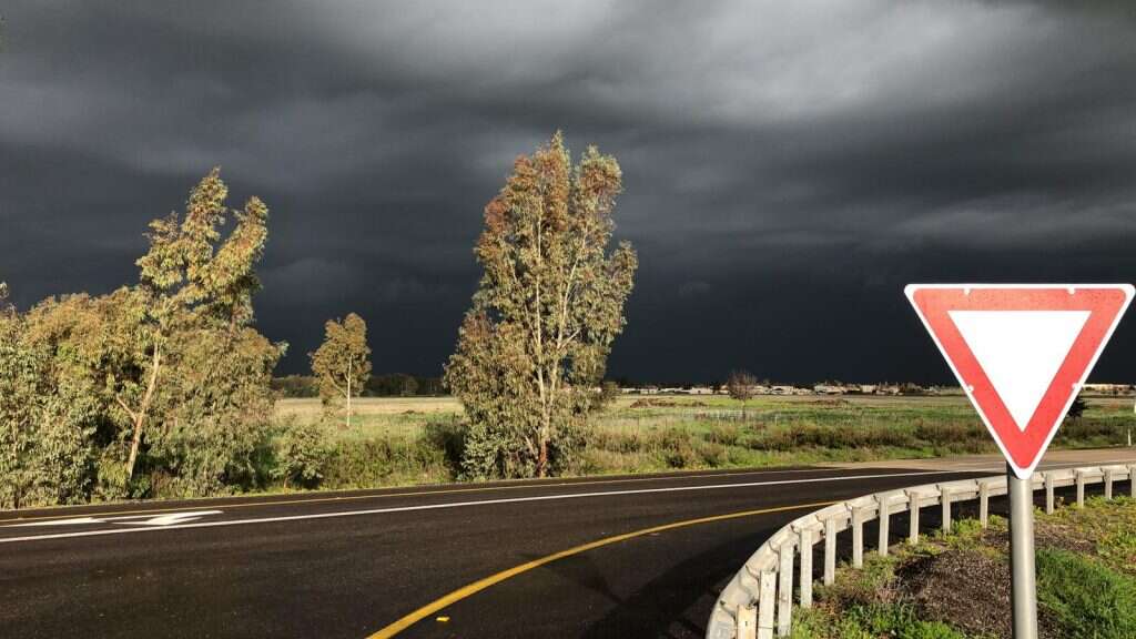 הבוקר ליד רמת מגשימים. | יוסי נעמן הבוקר ליד רמת מגשימים. | יוסי נעמן
