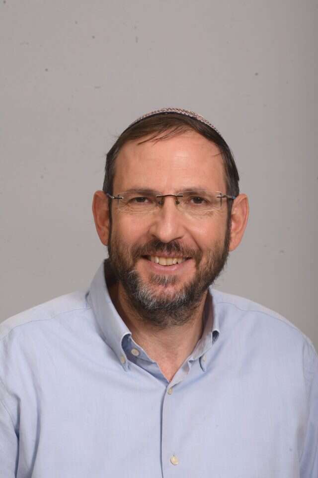 הרב פלטי גרנות. | דוברות יב"ע