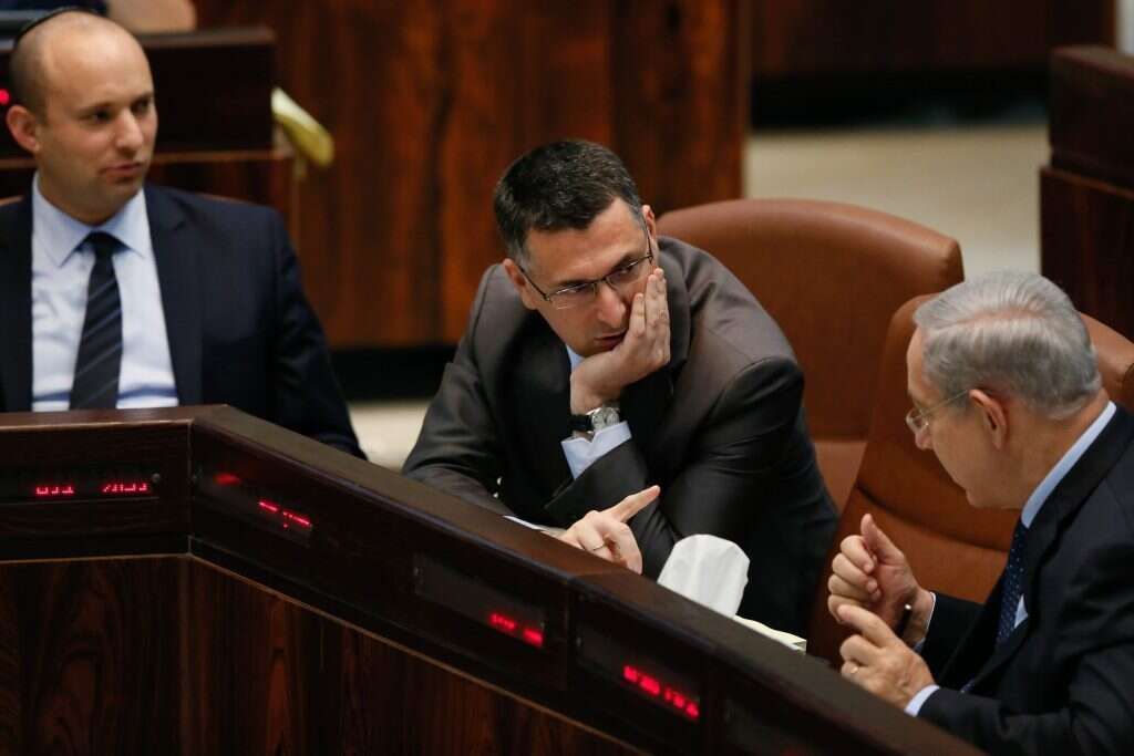 נתניהו, סער ובנט, 2013. | מרים אלסטר, פלאש 90 נתניהו, סער ובנט, 2013. | מרים אלסטר, פלאש 90