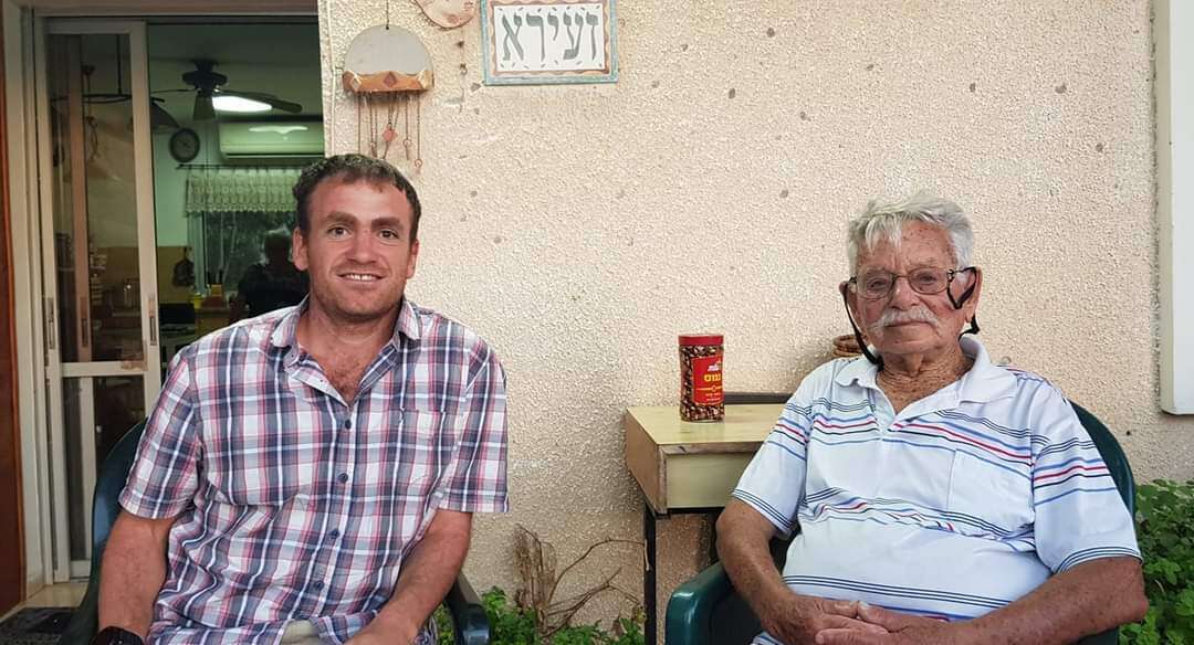 הבריטים חיפשו אותו אישית. ברג ומנחם זעירא