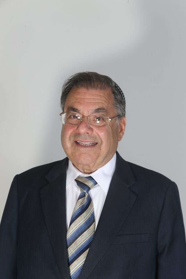 הרב שלמה ריסקין. | מרים צחי הרב שלמה ריסקין. | מרים צחי