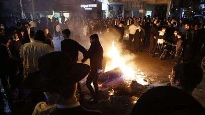 הנשירה בחינוך החרדי גבוהה פי שלוש מבחינוך הממלכתי. בני-ברק. למצולמים אין קשר לתוכן המאמר. | איתן אלחרז, TPS