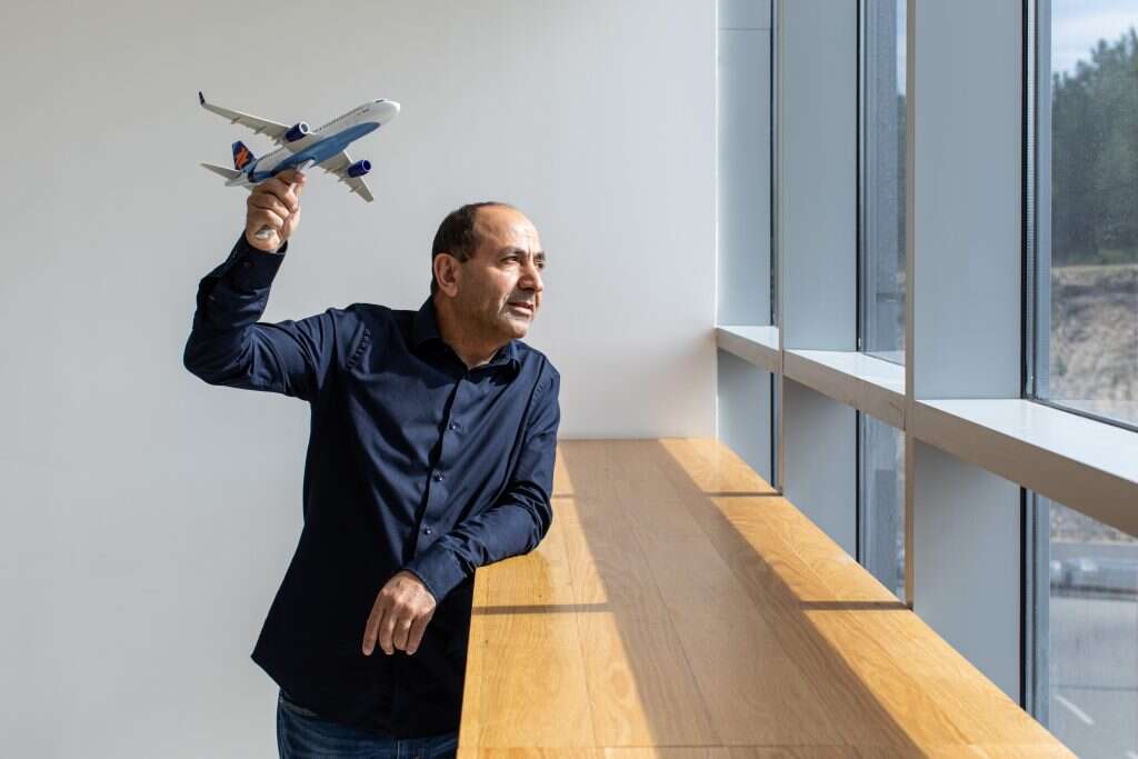 רמי לוי. | אבישג שאר-ישוב