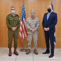 גנץ, מקנזי וכוכבי. | אריאל חרמוני, משרד הביטחון