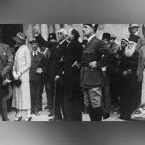 ביקור של הלורד בלפור בירושלים על רקע שביתת מחאה של התושבים הערבים נגד הצהרת בלפור, 1925. | גטי אימג'ס