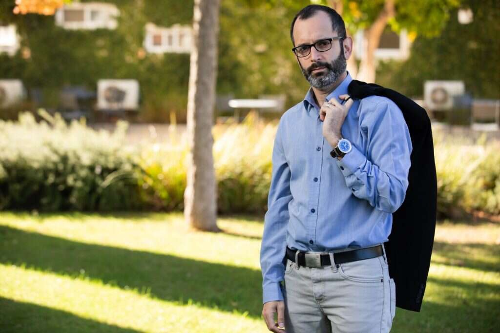 פרופ' יניב ארליך. | המרכז הבינתחומי