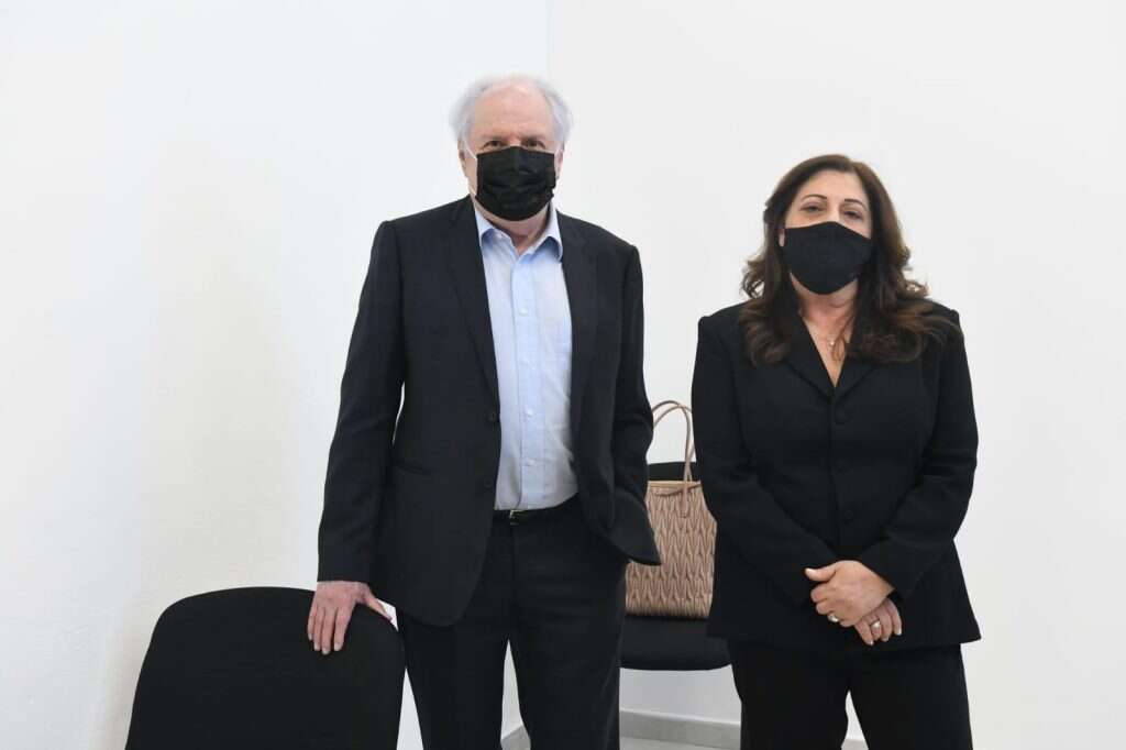 שאול אלוביץ'. | ראובן קסטרו