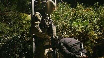 מעצר חשוד ברמאללה. אילוסטרציה. | דוברות המשטרה מעצר חשוד ברמאללה. אילוסטרציה. | דוברות המשטרה