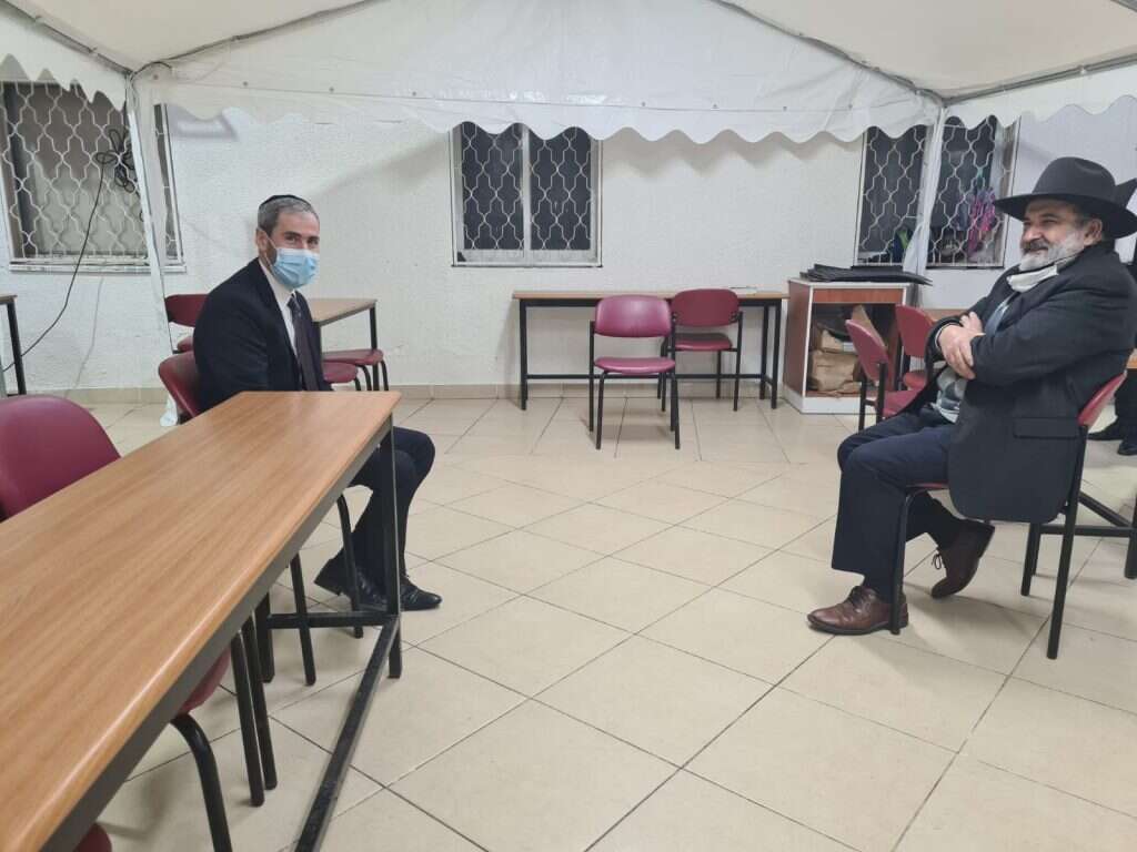 ח"כ יוסי טייב נפגש עם רבנים סרוגים מקהילת עולי צרפת