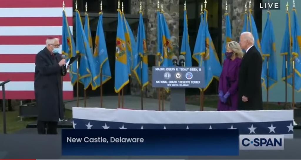 "תאהבו אותו, הוא רוצה בטובת ישראל". מברך את ביידן ערב ההשבעה בינואר. | מסך "תאהבו אותו, הוא רוצה בטובת ישראל". מברך את ביידן ערב ההשבעה בינואר. | מסך