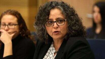 עאידה תומא־סלימאן. | דודי ועקנין