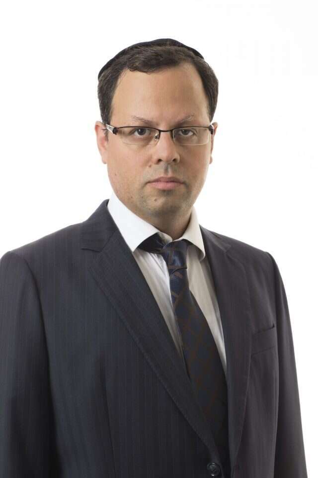 עו"ד משה מורגנשטרן, מחזיק תיק הבריאות בעיר