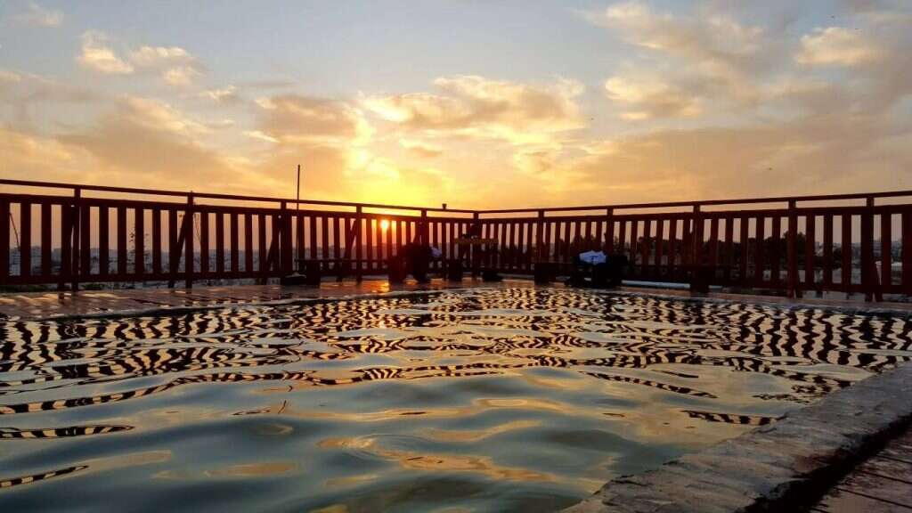 הבריכה בקריית ארבע. | רועי קריה