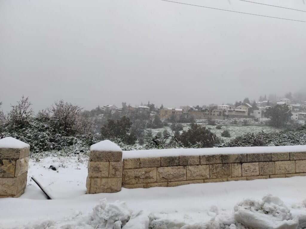 השלג צפת. | נעם בן-הרוש השלג צפת. | נעם בן-הרוש