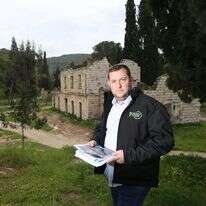 יוסי דגן. | מרים צחי