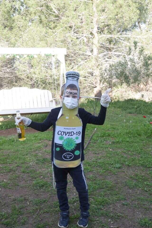 בירה קורונה: נבו בייזר